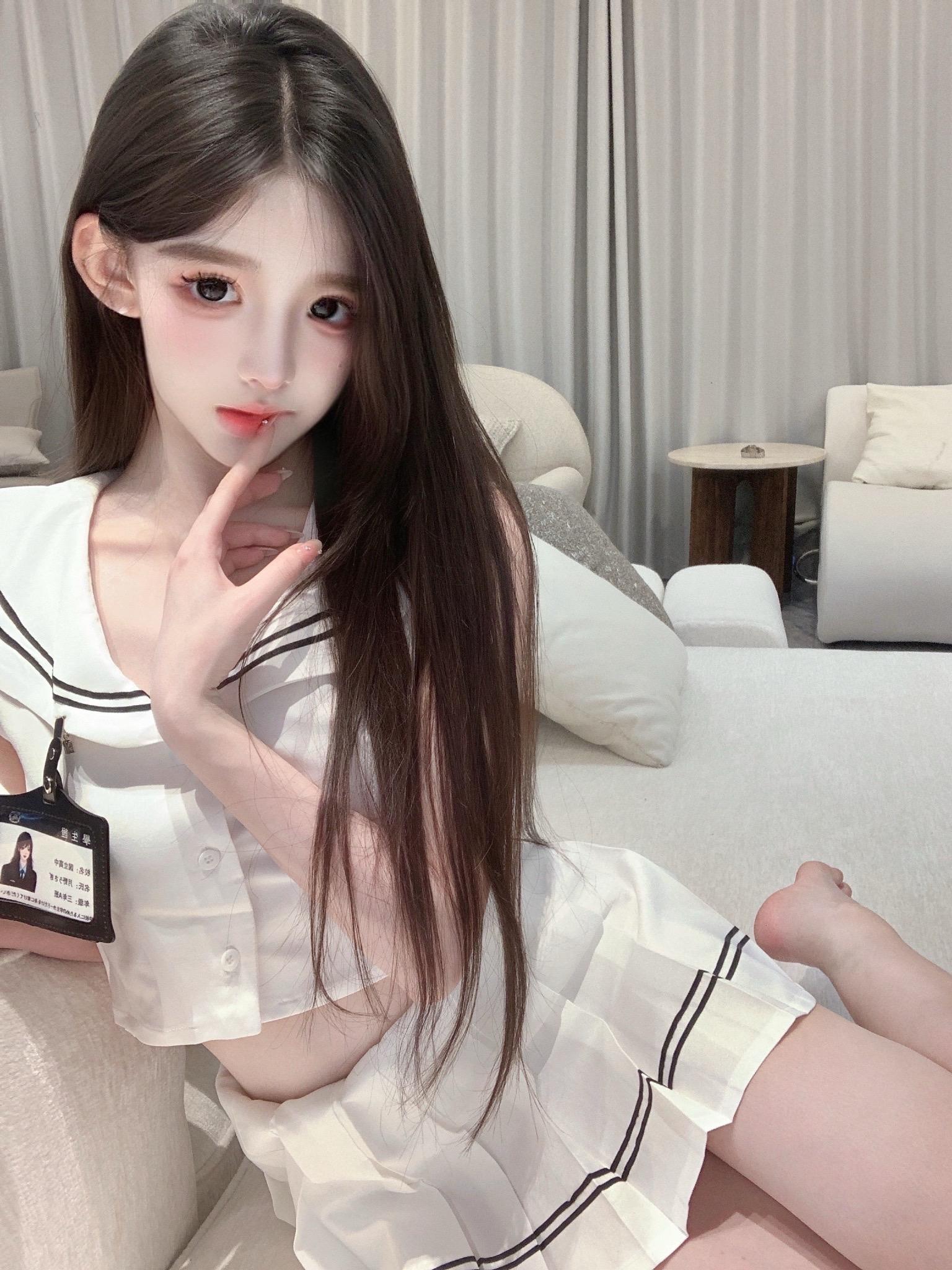 讨厌自己圆圆的脸 直到你说好可爱