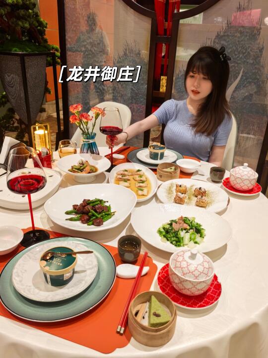 在杭州，看起来很贵，但…的漂亮饭🍽