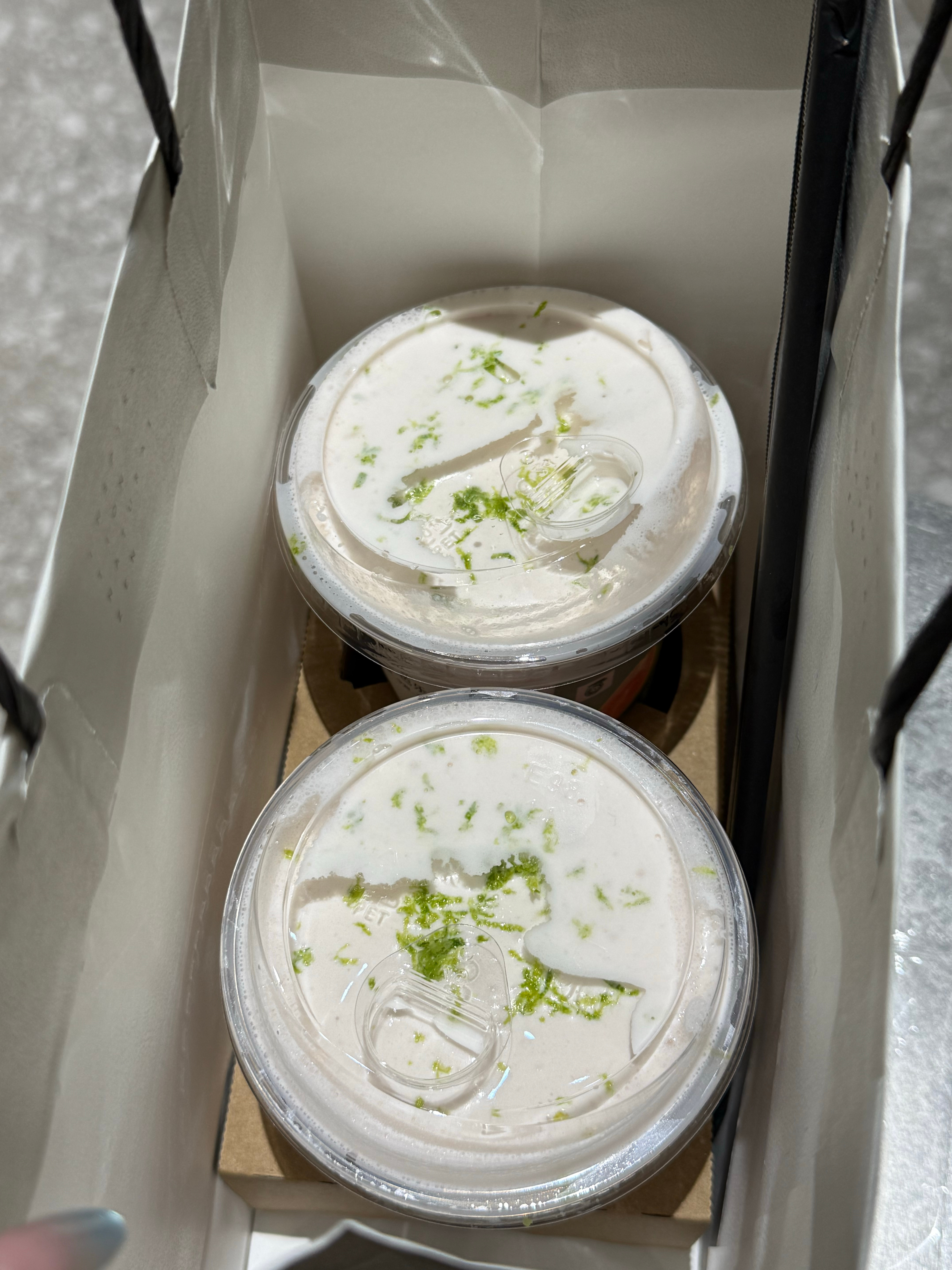 友情提示：不要在晚上8点以后喝带茶底的饮料[泪][泪] ​​​