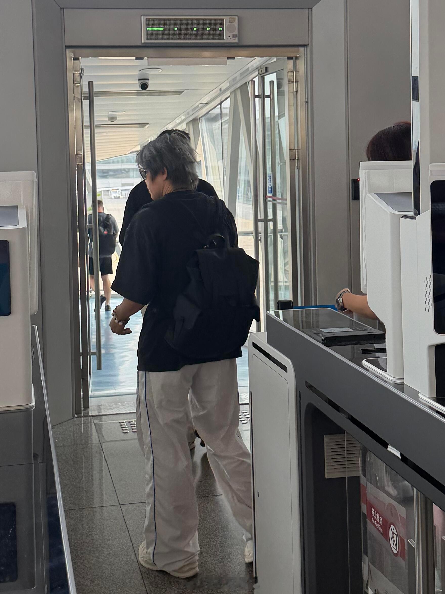 网友偶遇王濛浪姐日记浪姐乘风2026