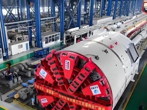 两台广州造千吨级巨型盾构机，堪称印度 129 亿美元高铁项目的救命牌，怎料印度老