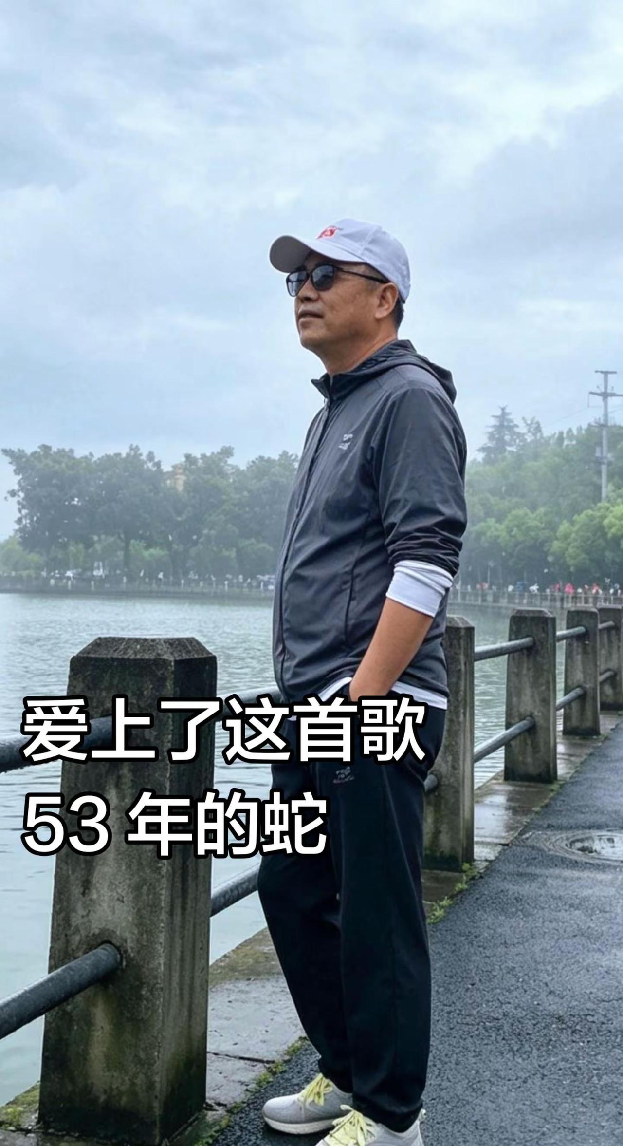 AI雨中时尚风 ai创作 真实生活分享计划