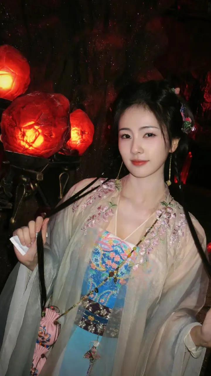 白鹿美到惊呆了老铁国产美女分享