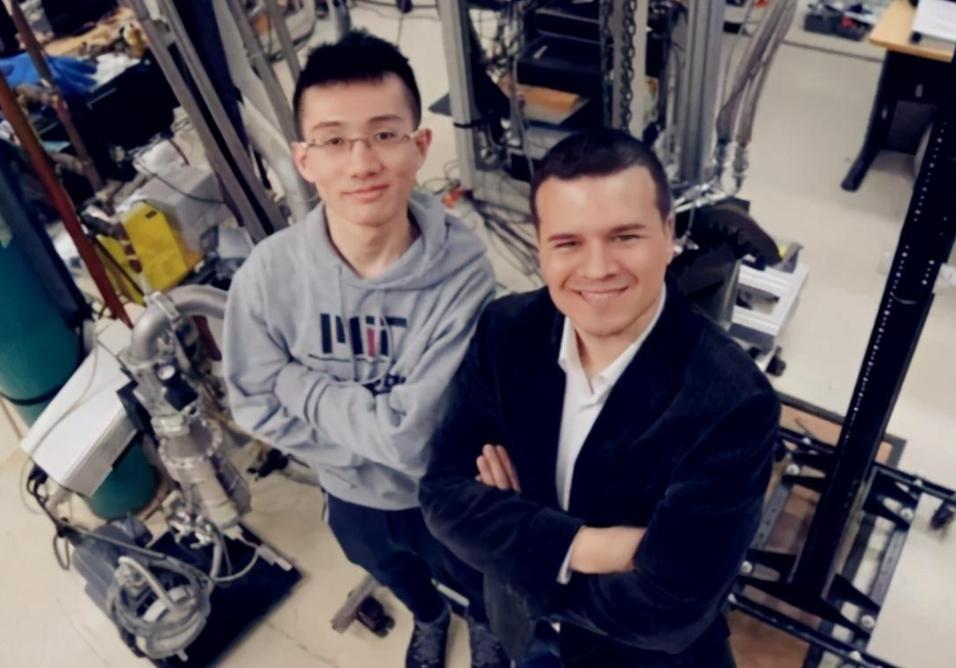 “要是放他回中国，那将是美国科技界的巨大损失！”原来这句话的背后，竟然是围绕一位