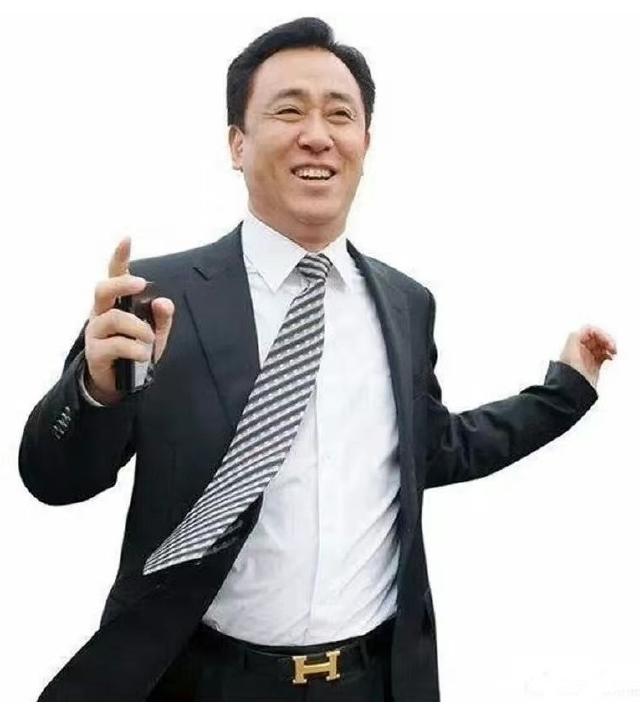 地下若逢前徐明，岂宜共聊歌舞团？
“皮带”的“后庭花”，远胜于陈后主的《后庭花》