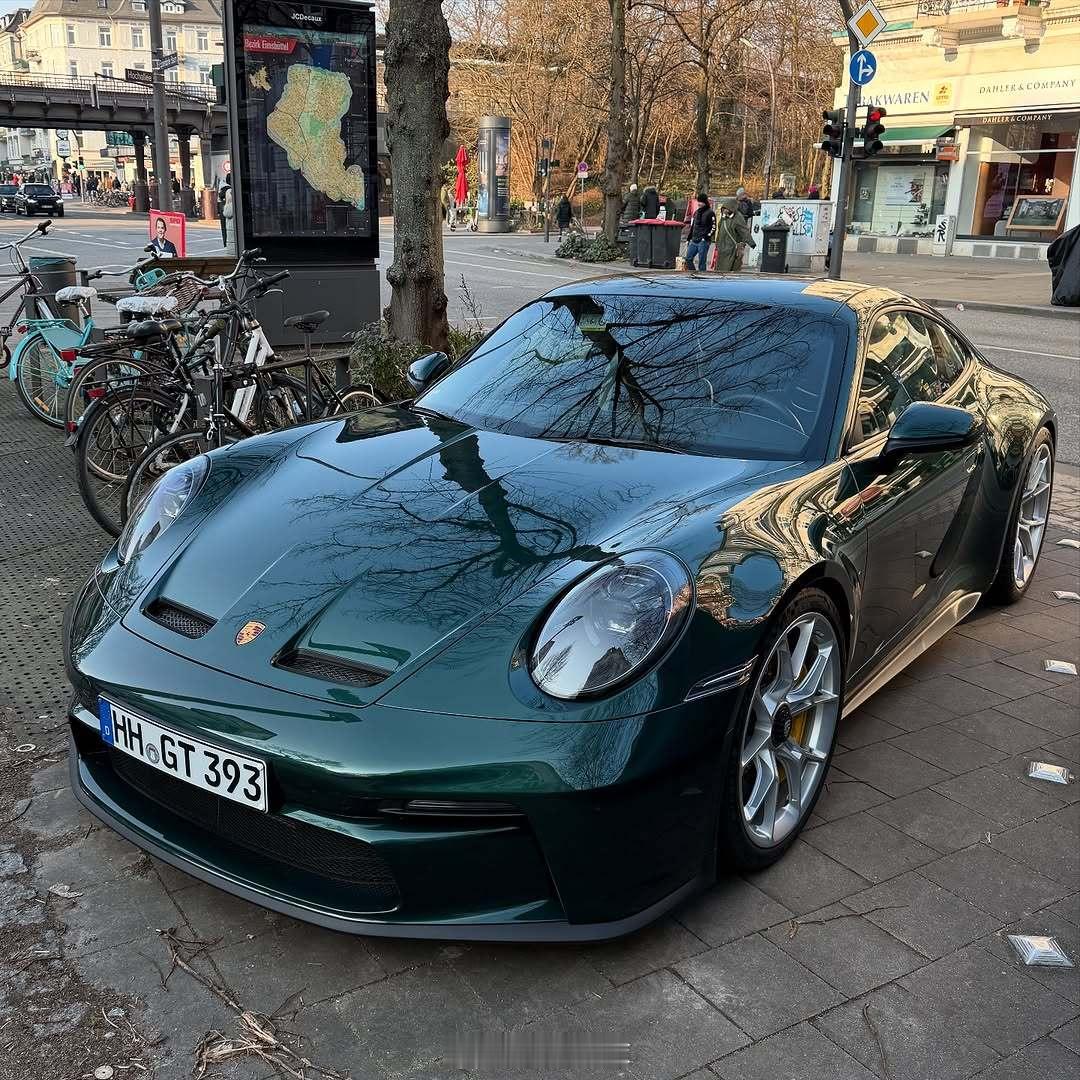 Porsche 992.1 GT3 TouringPorsche Racing 