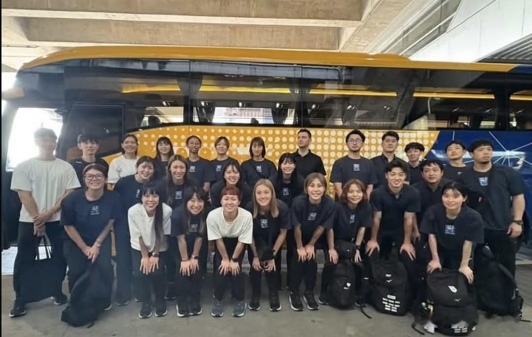 日本女排今年世锦赛大名单可真是难产啊！今天抵达泰国晚上20点多才公布14人大名单