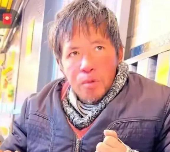 #做早饭时想# 【孙卫东撕开了一个时代的疮伤】孙卫东貌似是个人事件，其实是一个时