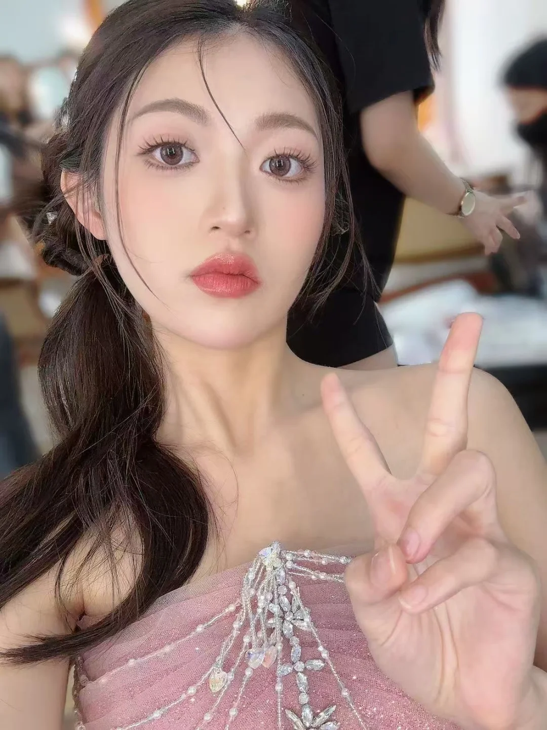 妆造间的温柔小记