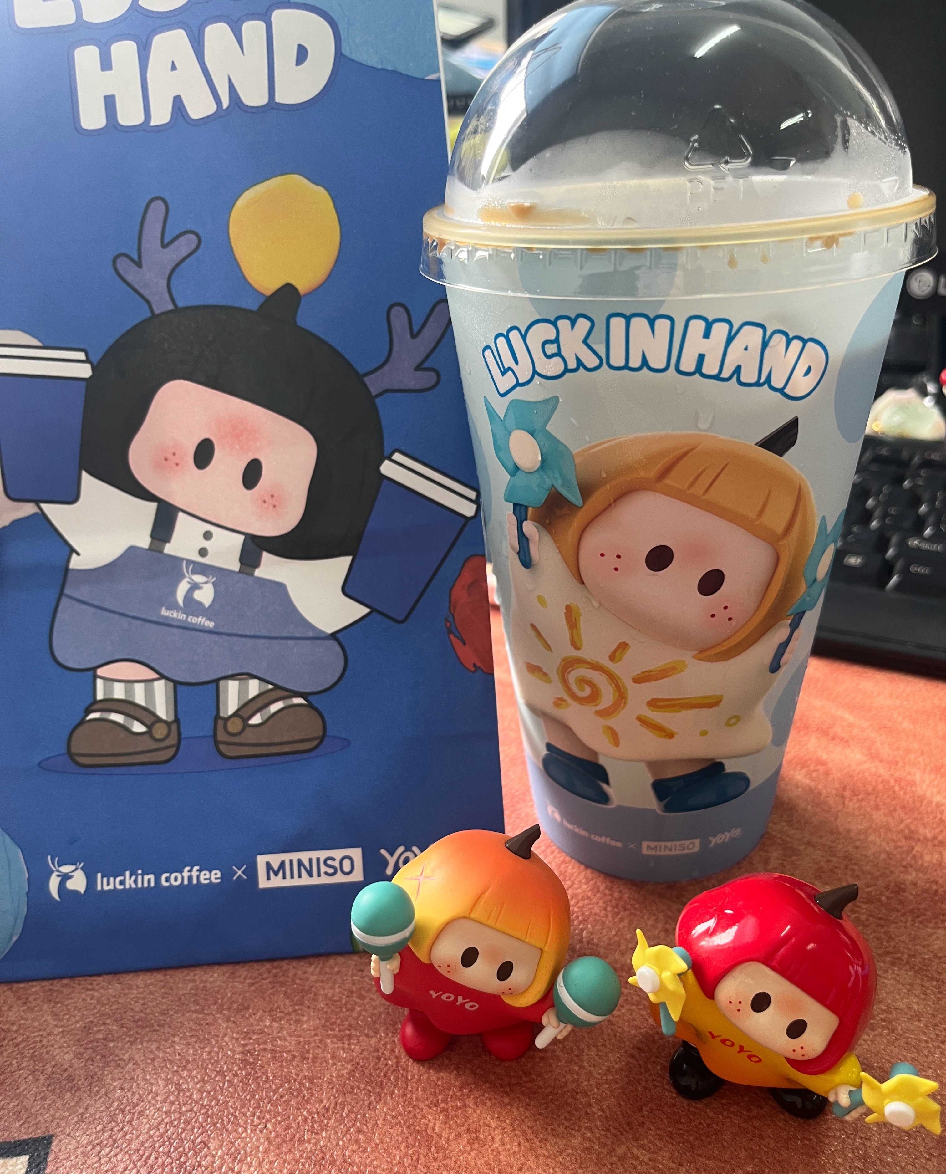 瑞幸新联名的yoyo好可爱！！你也为我着迷吧[奶牛猫] ​​​