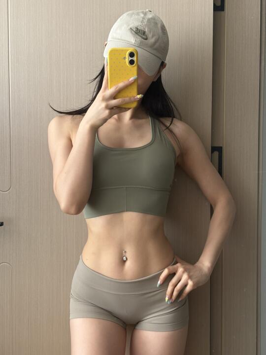 好爱我的腹肌～练起来～