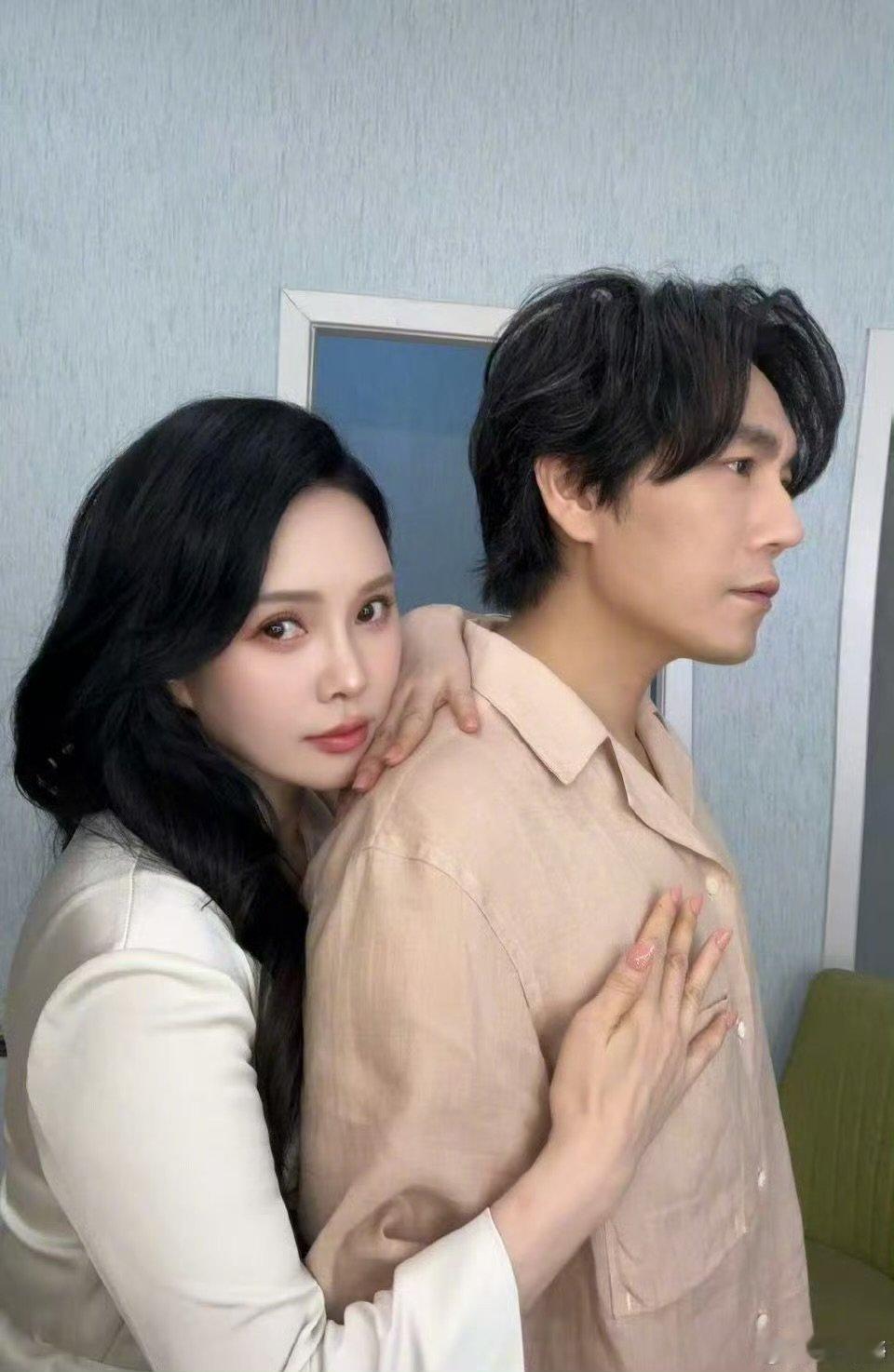 伊能静说生孩子不是为了拴住秦昊秦昊要跑，生十个也拴不住，伊能静活得太明白 