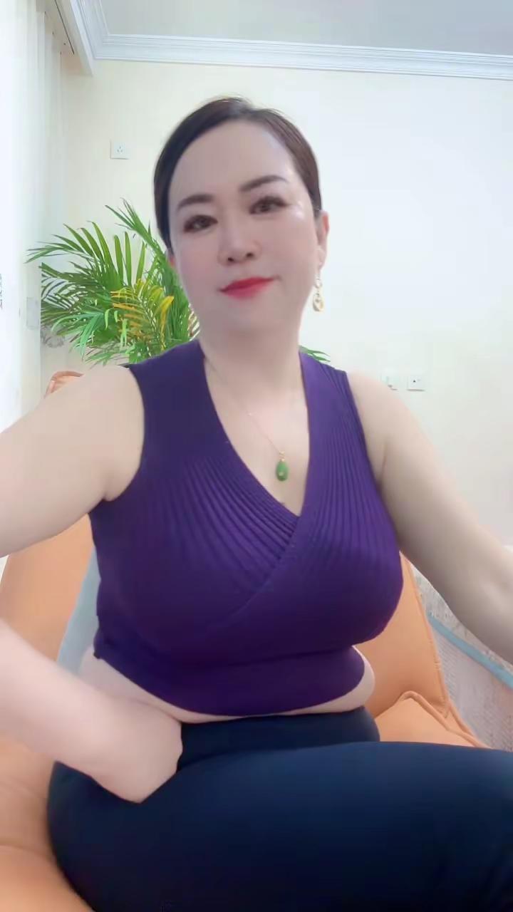 胖胖的女人有福气有肉肉的女生好福气耐看型