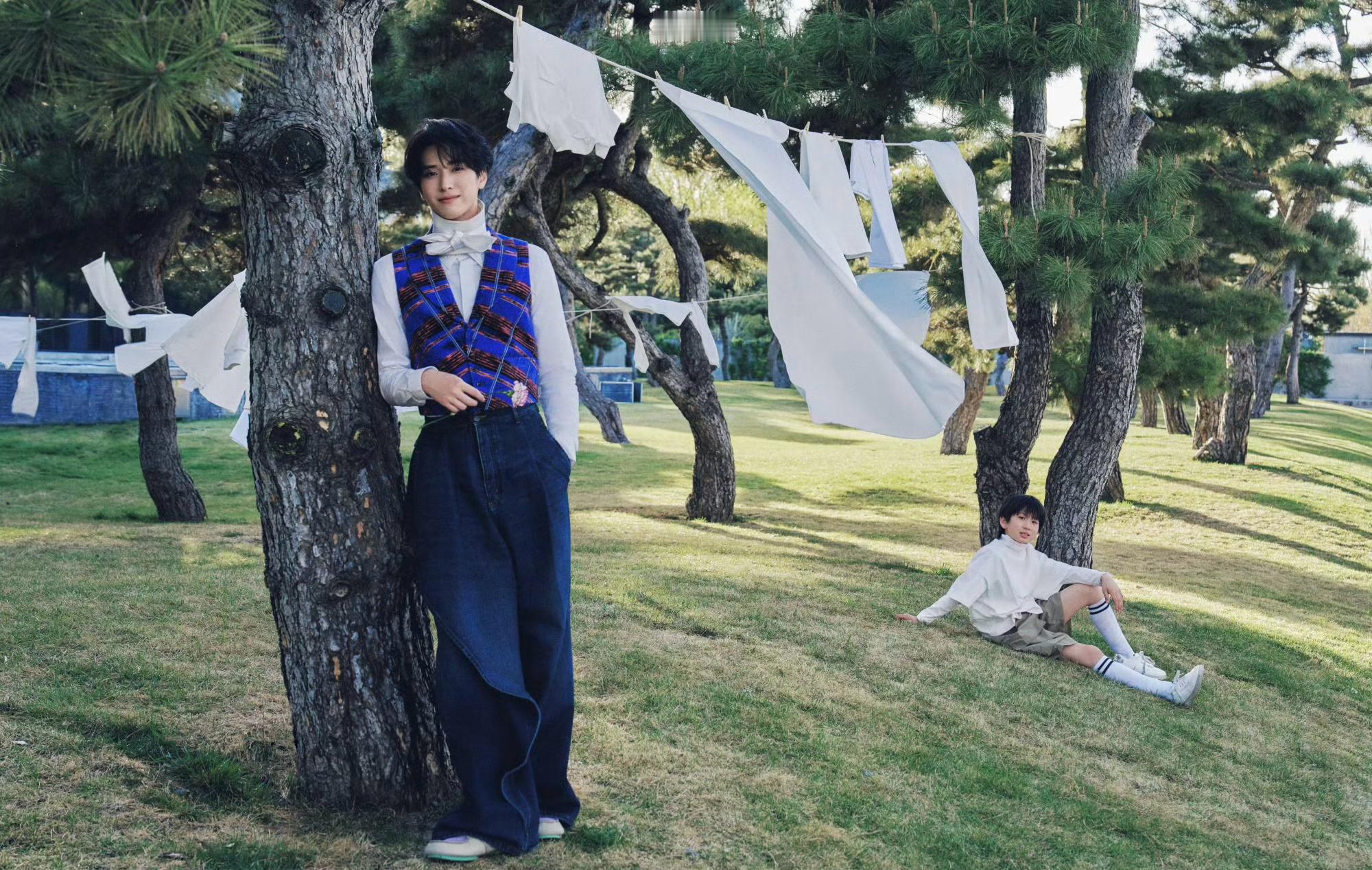 严浩翔 in DIOR 📸👑🌿  新歌“Someone to Love”新