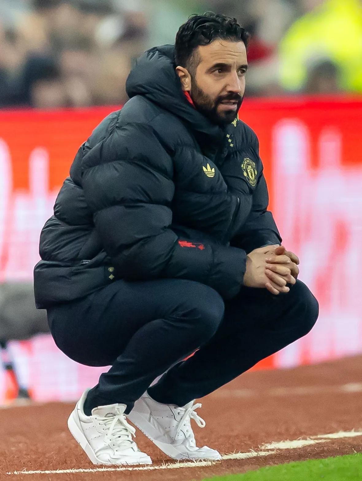 曼联 阿莫里姆透露，曼联冬窗不会“临时抱佛脚”，如果买一个球员，那也是着眼于未来