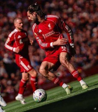 前利物浦及苏格兰国家队球员加里·麦卡利斯特在接受《利物浦回声报》采访时：利物浦正