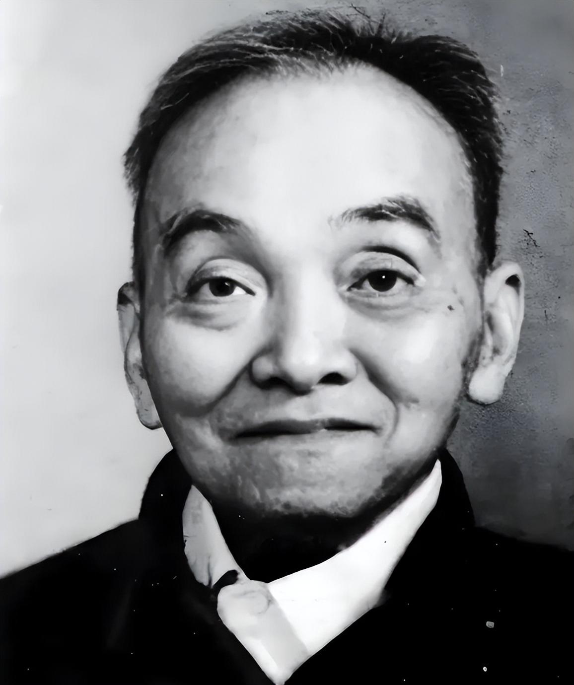 1940年，一个即将被执行死刑的地下党，临刑前突然提出一个要求，要去一趟厕所。看