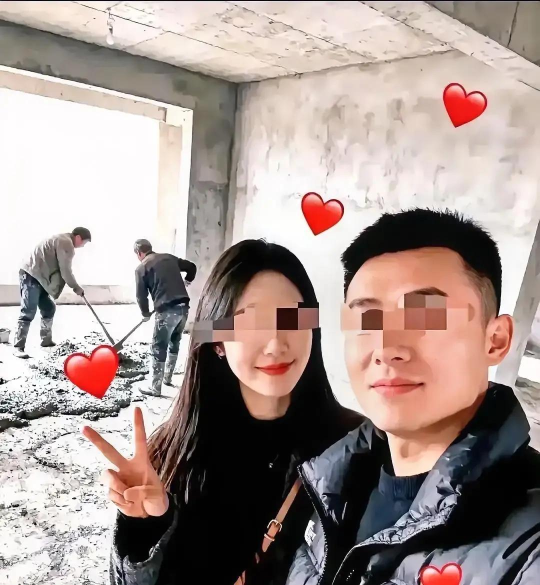 社交局认识三天就滚床单，回家手机没删干净被老婆抓包。
老婆连夜带娃回娘家，甩出两