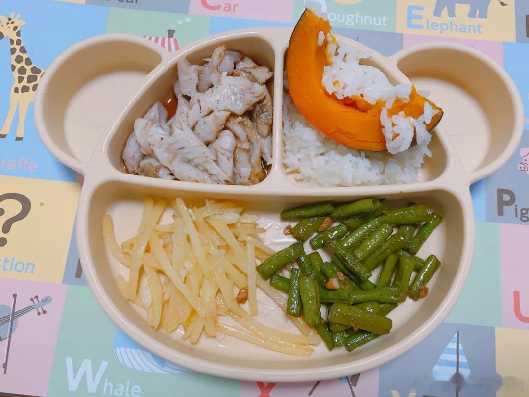 #这个问题吃什么##开学健康第一课# 之前给大家分享，WHO发布的最新膳食指南，