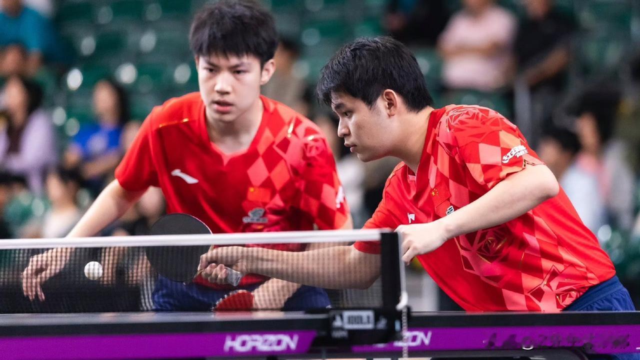 🏓️WTT美国大满贯男双半决赛，林诗栋/黄友政3-0战胜德国组合杜达/邱党，晋