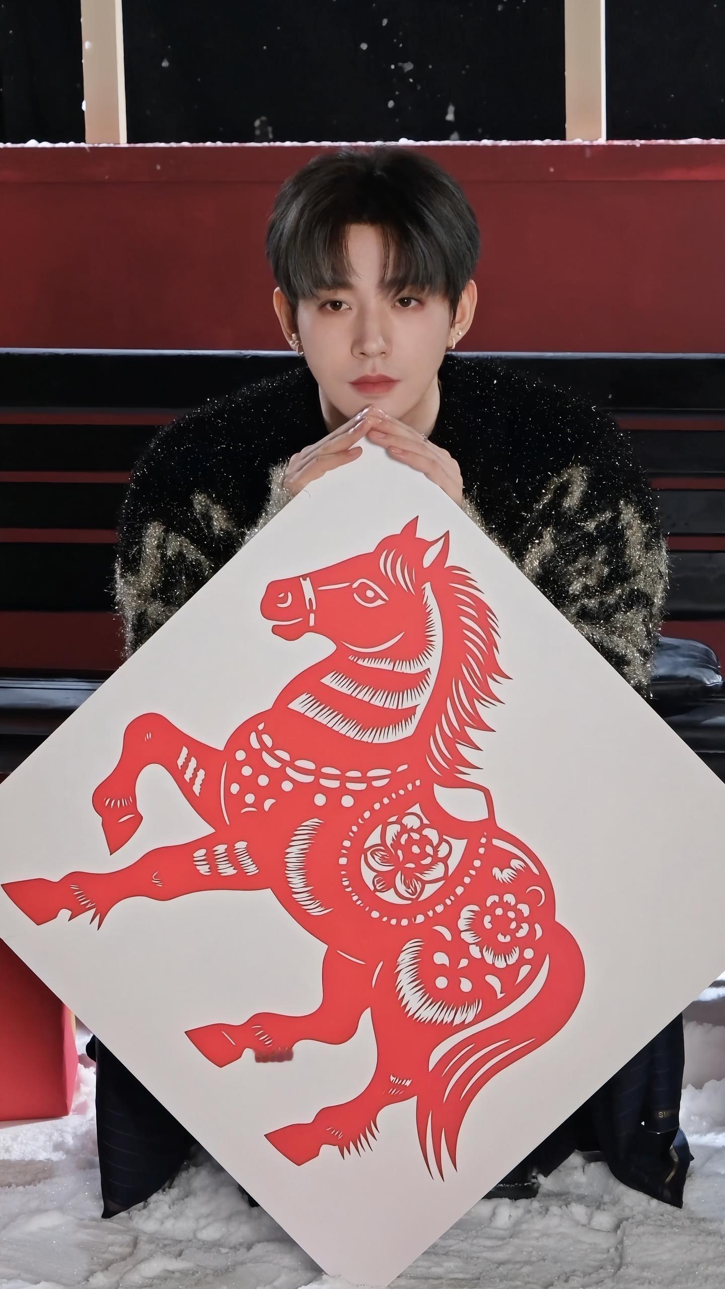 太喜欢新年LIVE图了欧巴不愧是LIVE图的神！邓为所愿皆实现 ·邓为0226生