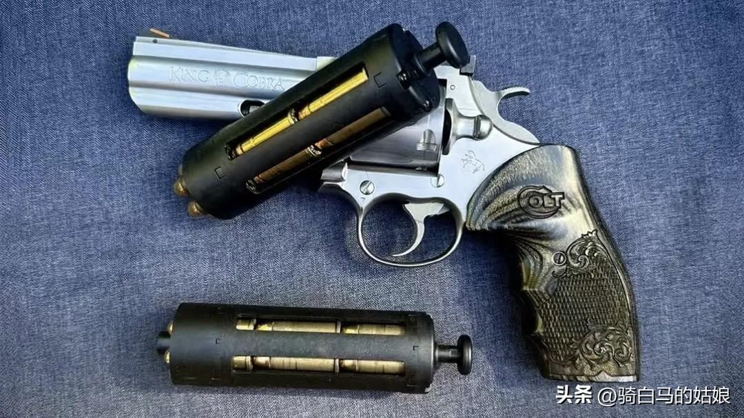 Rev Industries高容量左轮快速装弹器:3倍储弹量 让装弹速度更快！