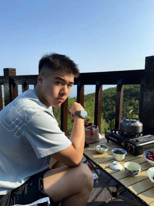 看什么呢狗狗