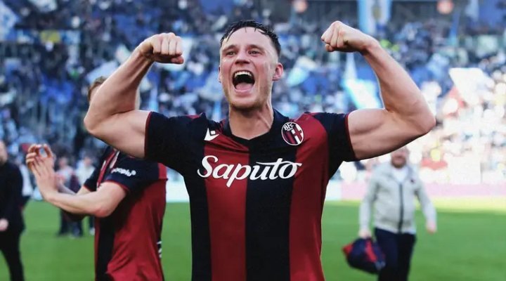 博洛尼亚后卫比克马接受采访时表示，他希望能够在未来前往英超踢球。与阿斯顿维拉的比