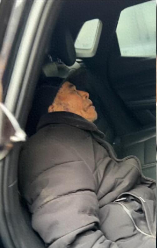 【长沙一94岁老人走失16个小时，救援队通宵寻找，被居民发现躺在芦苇地，家属：还