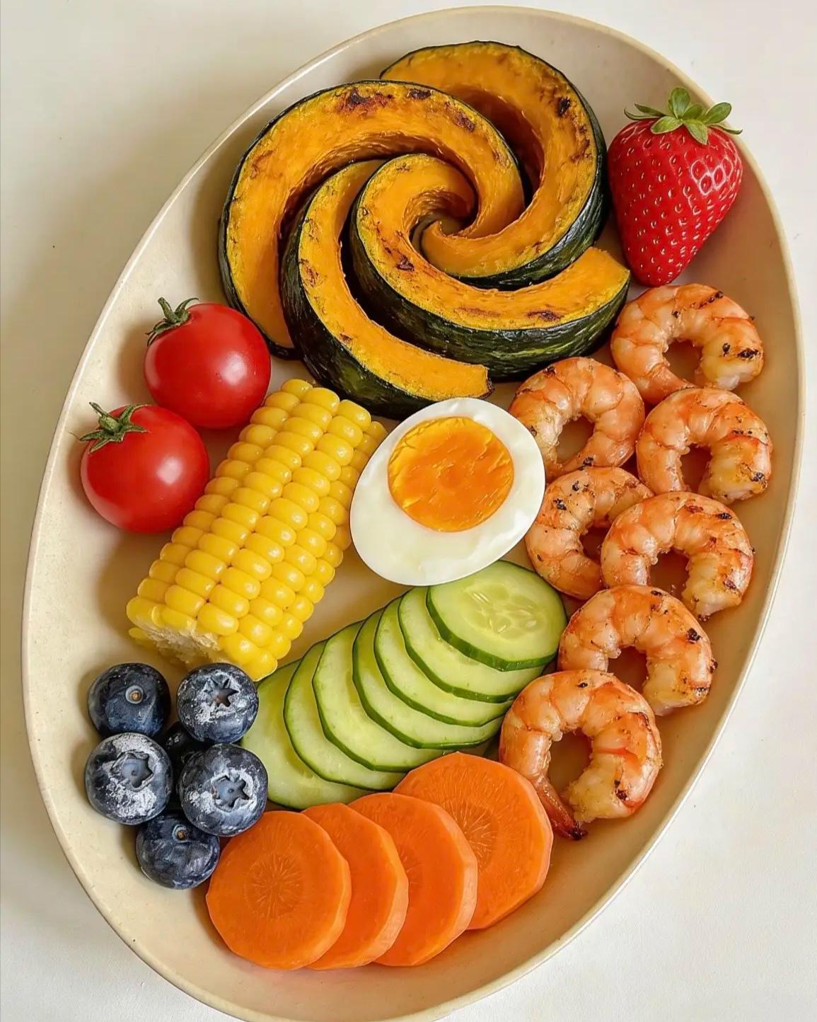 就问这样的减脂餐谁不馋！
        我嫂子做的减脂餐，完全不是寡淡水煮菜，