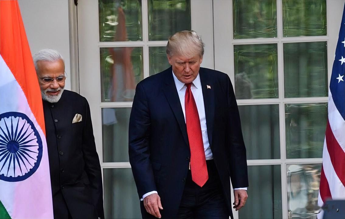 突发消息！印度承诺特朗普向美国投资5000亿美元、停止进口俄罗斯石油！2月4日，
