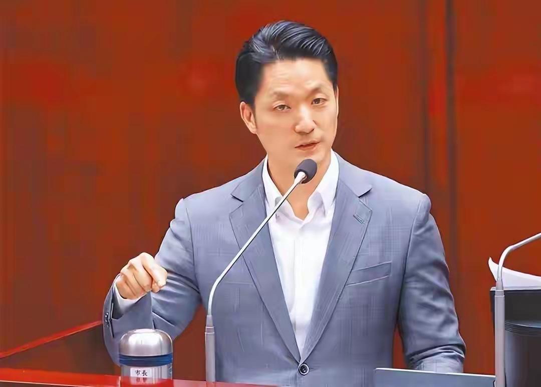 拿风险当借口糊弄百姓，毒油风波吵的不只是一桶油

致癌油事件在台湾闹了快一个月，