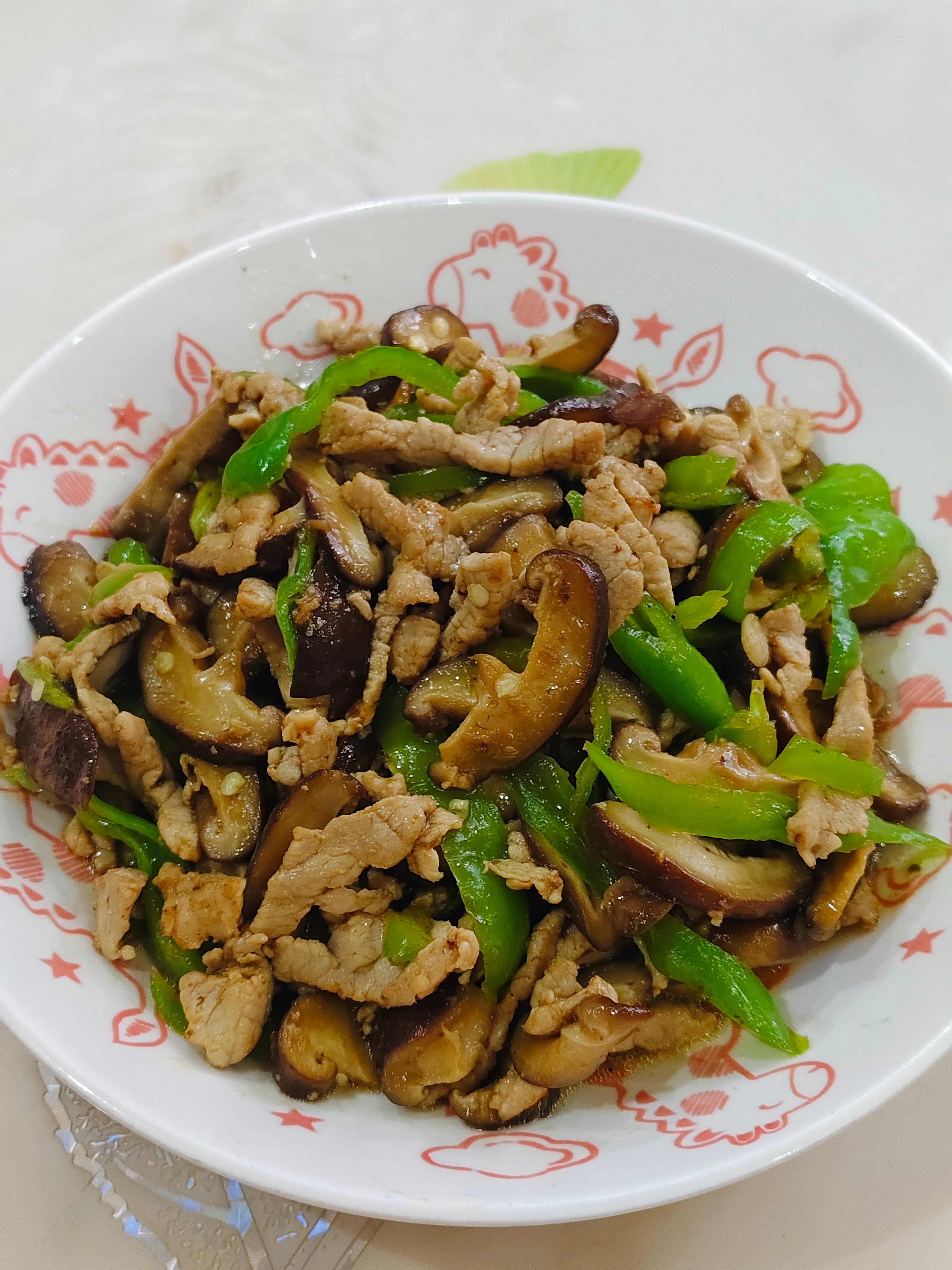 晚饭也是吃上三道菜了