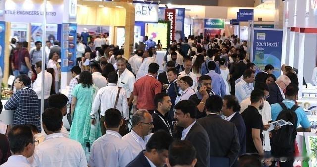 印度求中国放行稀土
结果被中美“混合双打”打懵了
印度最近真是骑虎难下。一边跪着