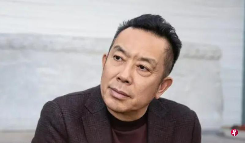 西贝创始人贾国龙多个社交账号清空！咋啦，发生啥事了？《潇湘晨报》报道，截至星期天