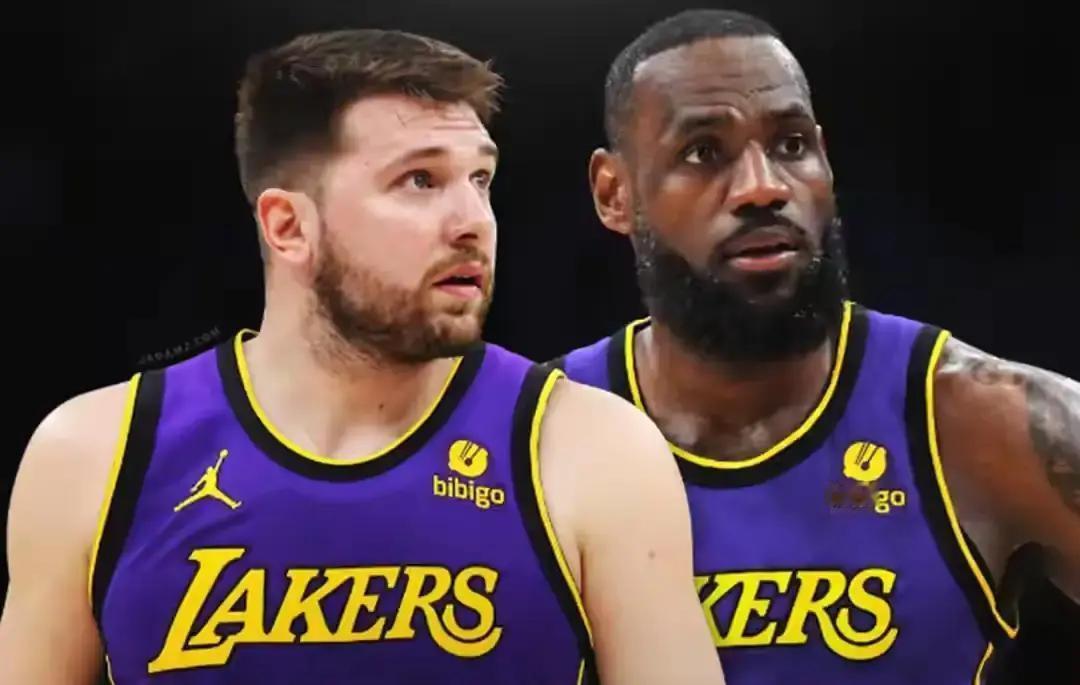 42岁詹皇末节0分！湖人被垫底活塞翻盘
 
活塞4胜22负，照样把湖人掀翻。詹姆