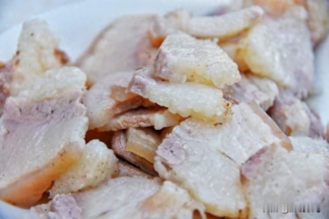肥肉和黄豆的两大“丑事”：前门“偷香”，后门“取味”