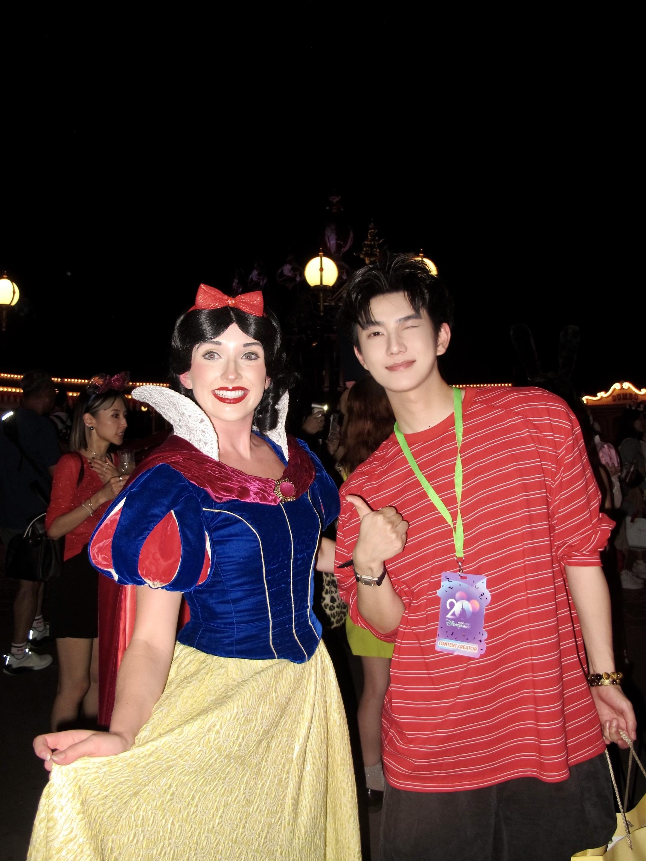 迪士尼会把每个人都当小孩👦🏻