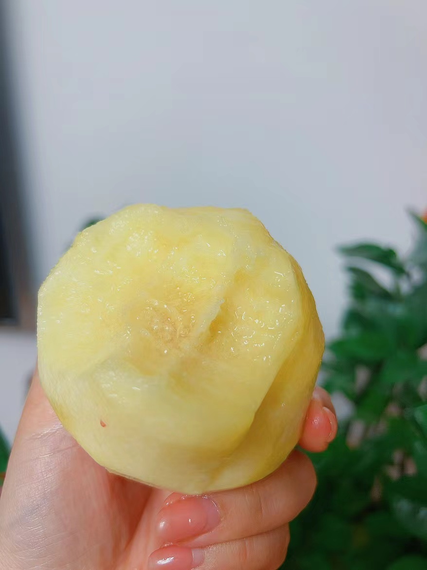 前两年为了抢这个桃子，将我家小程序都抢瘫痪了，太多粉丝宝宝定着点进来。今年天气大