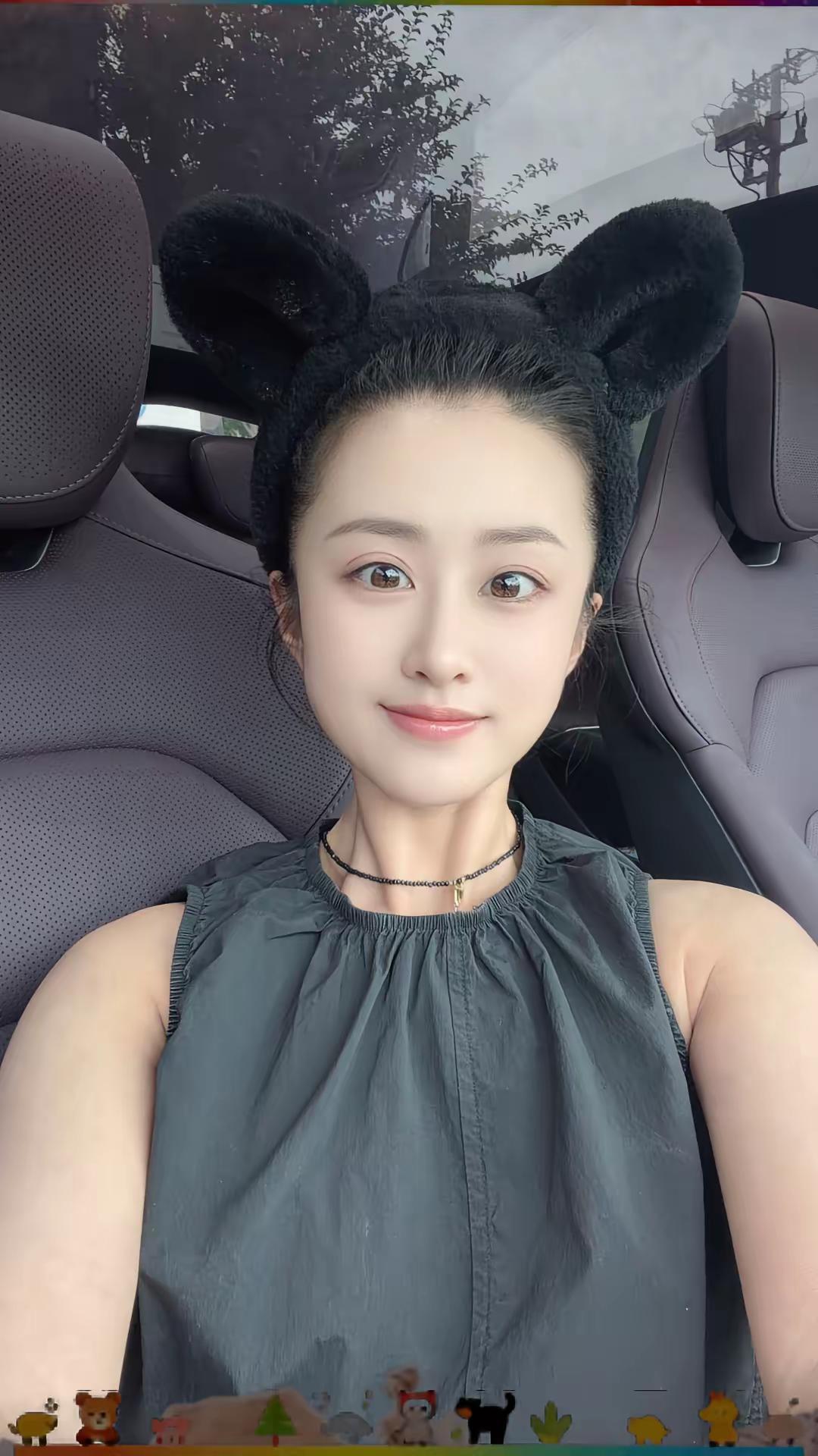 一个普通的周五，30➕的孙女士，开着她心爱的小米SU7，准备出发去保定接儿子！一