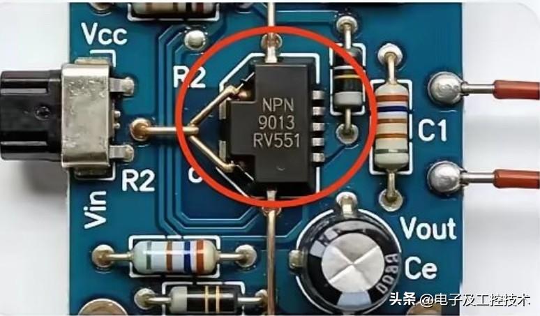 现在电子元器件的封装外形也层出不穷了，我记得类似9012、9013、9014、9