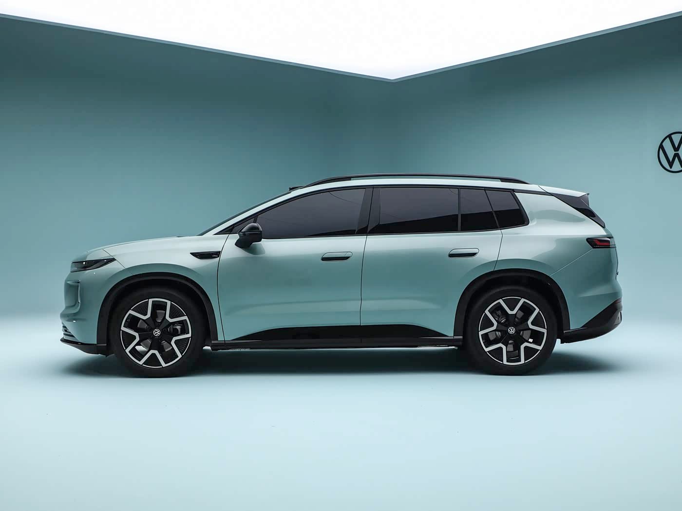 车市观察 感觉大众的预判能力还是可以的，5年前在国内发布了ID的346三款车，放