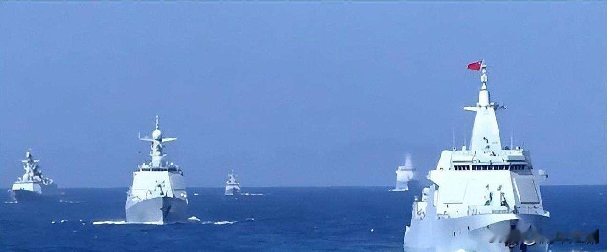 当前亚太地区频繁出现的挑衅行为，其根源确实在于美国战略调整引发的连锁反应。结合公