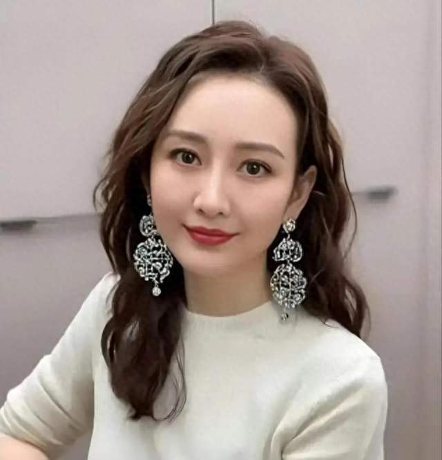 同样未婚生女，王鸥和张碧晨官宣差距太大