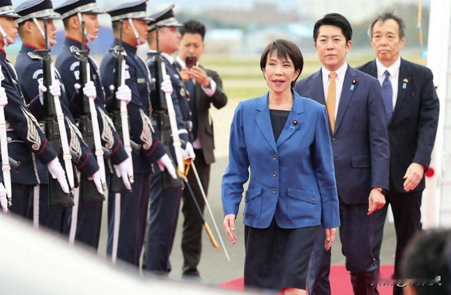 日本通告全球，不会收回涉台言论，中方划下落弹区，禁航72小时！

11 月 17