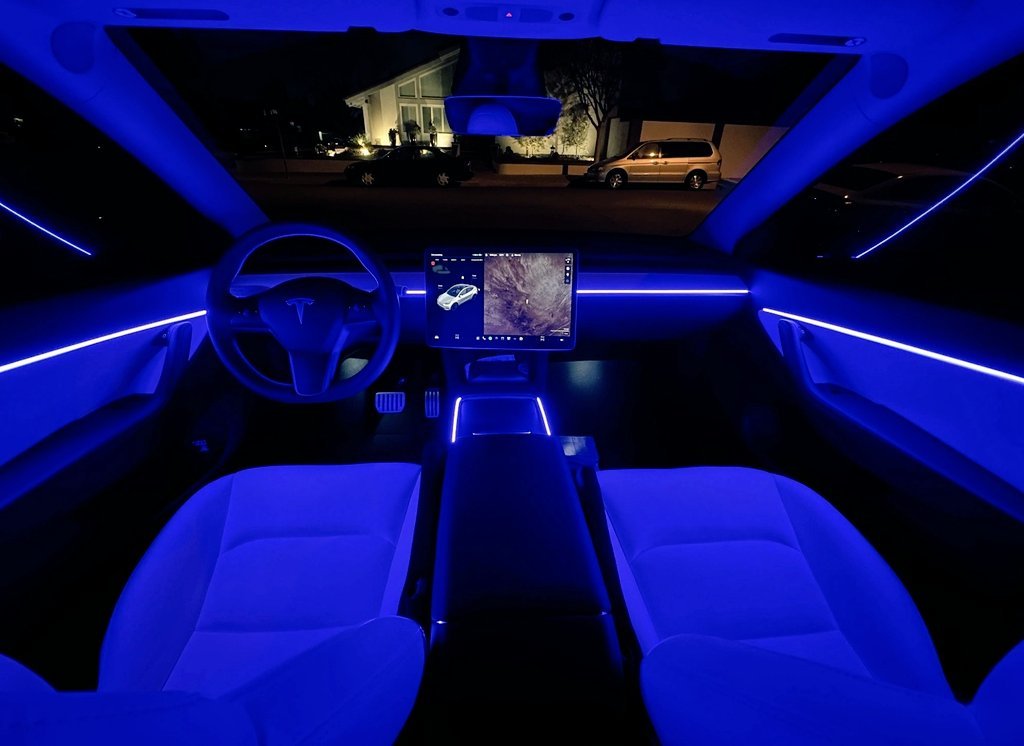 马斯克：特斯拉在奥斯汀的Robotaxi服务将于下个月开始向公众开放～ ​​​