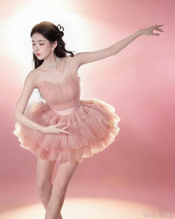 王玉雯 🌸 湖南卫视春晚丝袜 