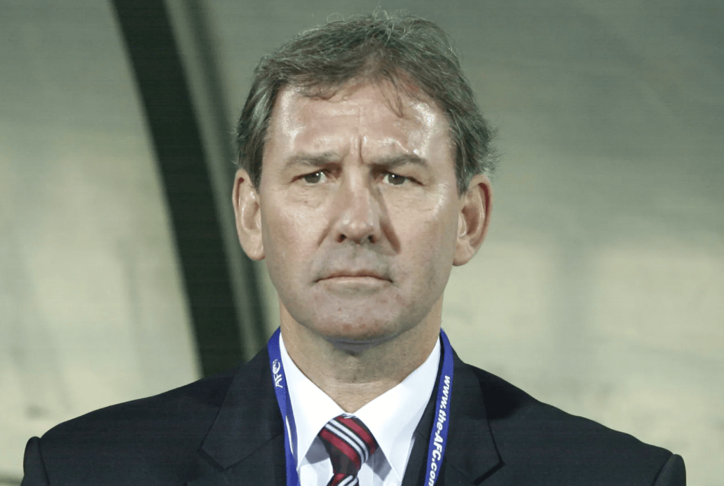 曼联传奇罗布森被骗百万后，成立财务机构&帮球员认清骗局