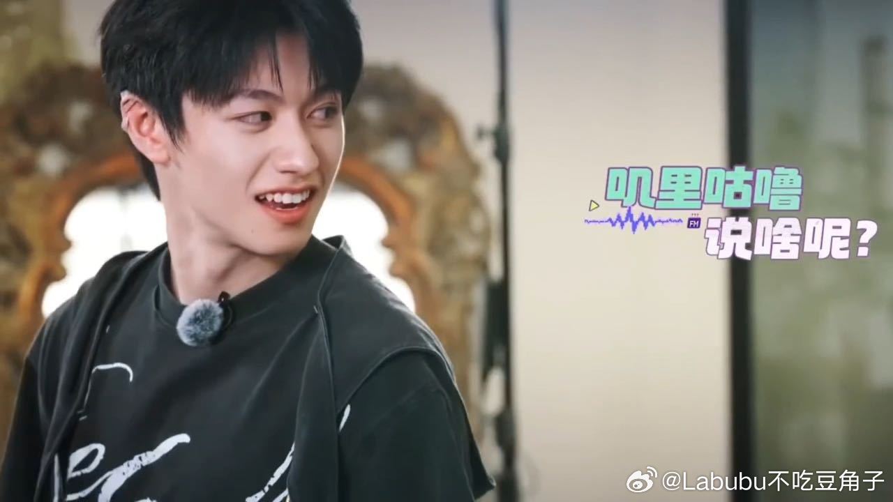 朱志鑫这都能听出来苏新皓说的啥朱志鑫给苏新皓急出新语种了 朱志鑫这都能听出来苏新