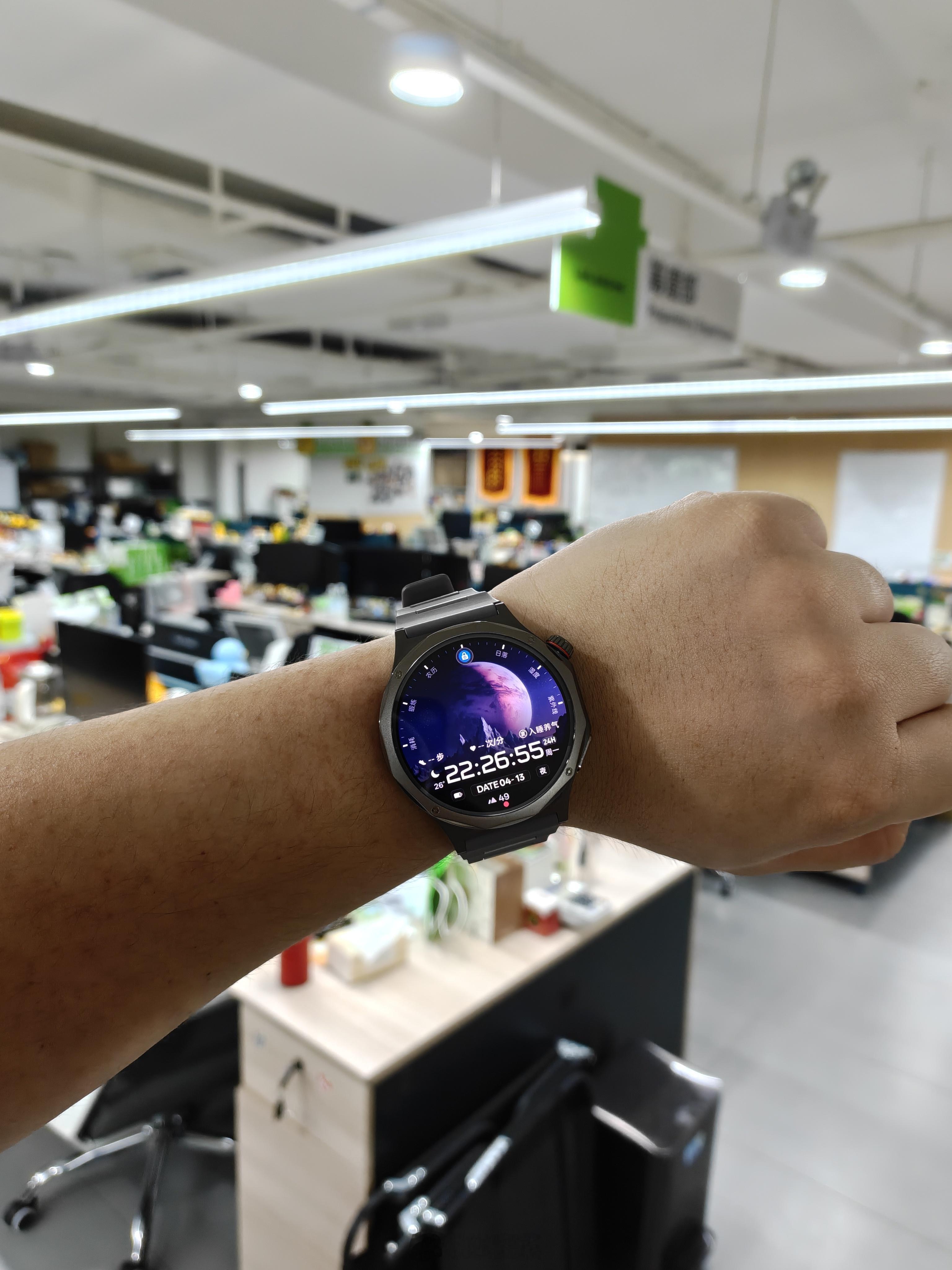 卧槽原来已经十点半了！ 